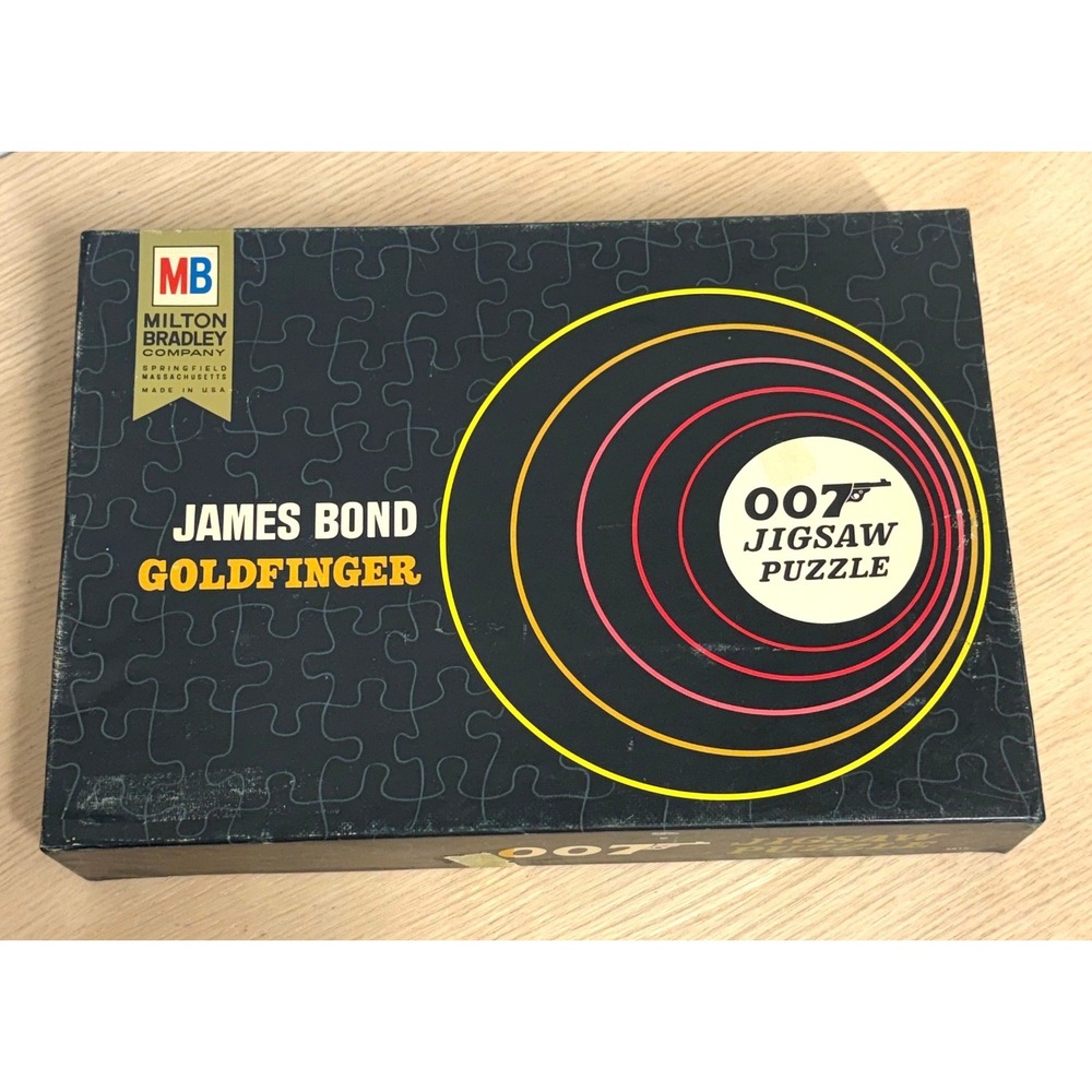 Vintage 1965 Milton Bradley James Bond 007 Goldfinger Jigsaw Puzzle 5617